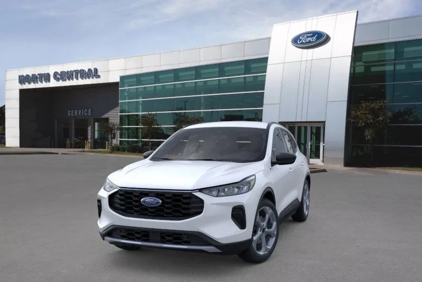 2026 Ford Escape ST-Line photo 1