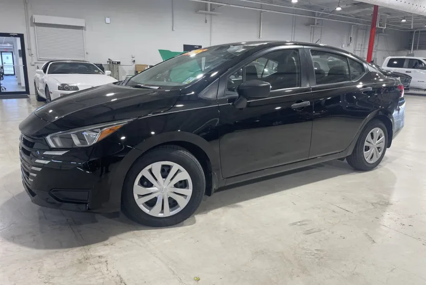 2024 Nissan Versa S photo 1