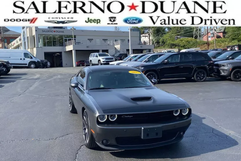 2017 Dodge Challenger T/A photo 1