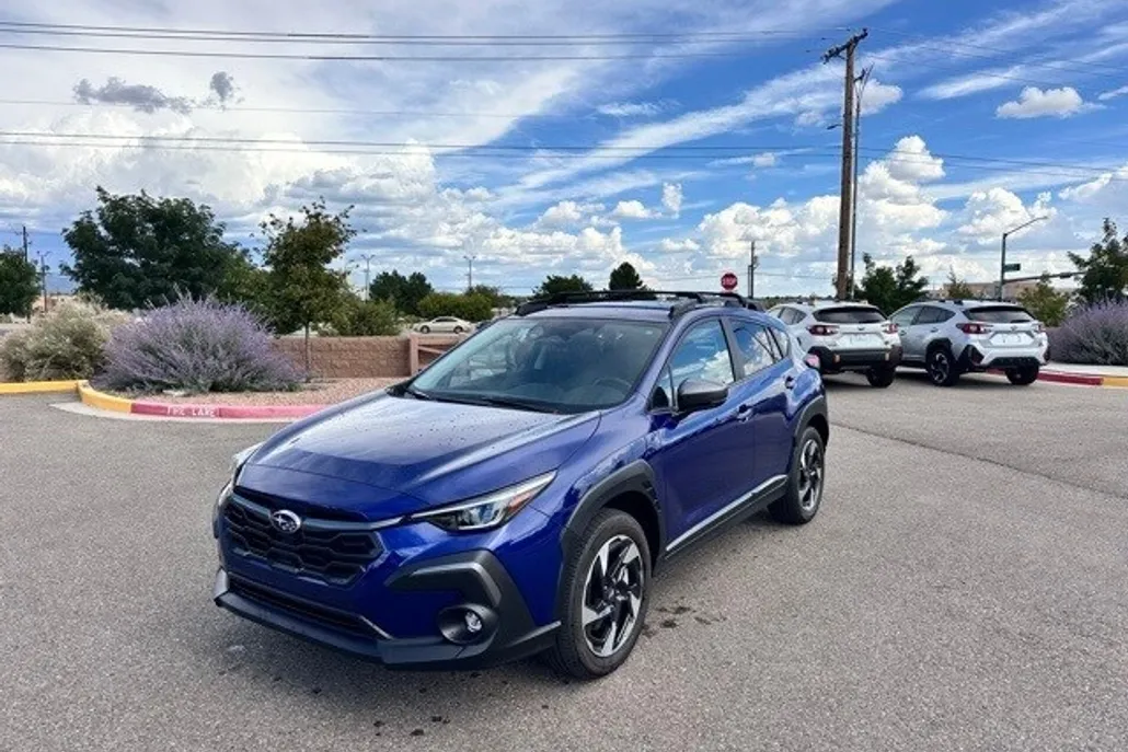 2025 Subaru Crosstrek Limited photo 1