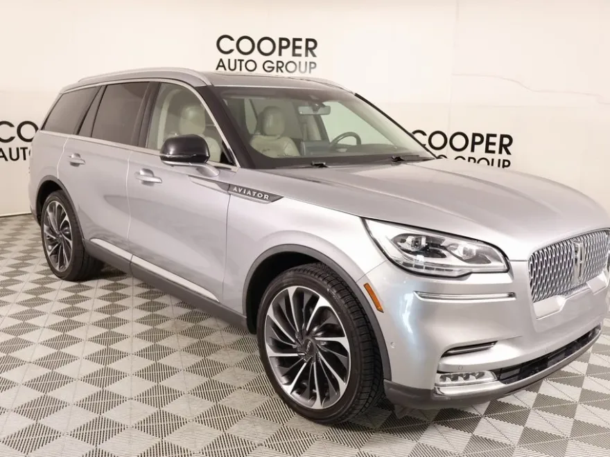 2022 Lincoln Aviator Reserve photo 1