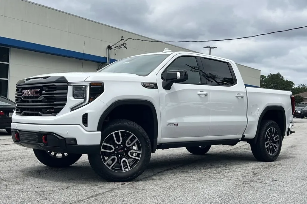 2025 Gmc Sierra 1500 AT4 photo 1