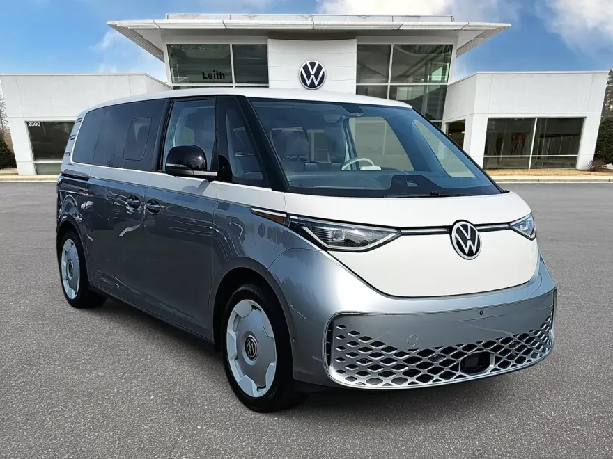 2025 Volkswagen ID. Buzz photo 1