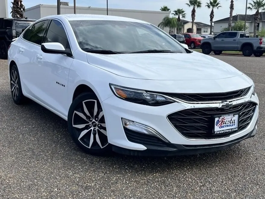 2023 Chevrolet Malibu RS photo 1