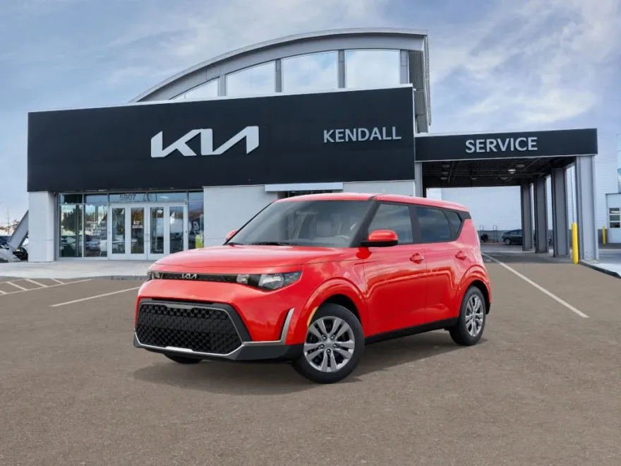2025 Kia Soul LX photo 1