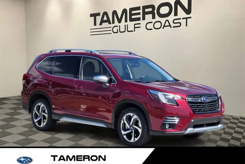 2023 Subaru Forester Touring photo 1