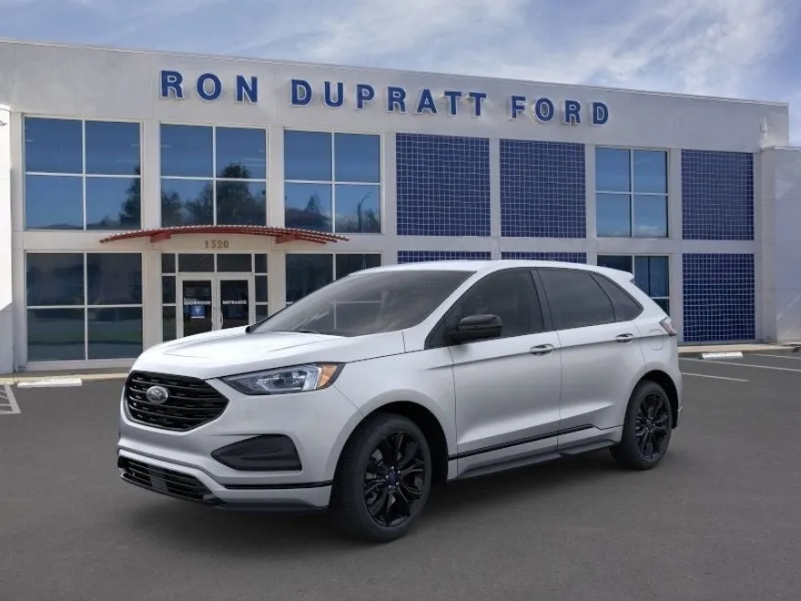 2024 Ford Edge SE photo 1