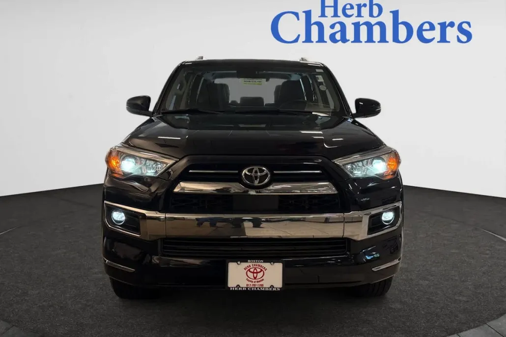 2021 Toyota 4Runner Limited photo 1