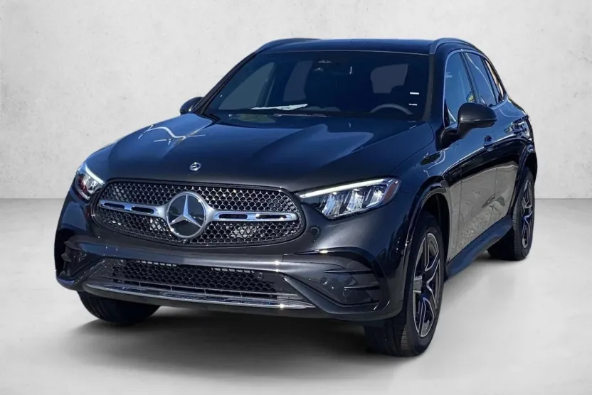 2025 Mercedes Benz GLC 300 4MATIC photo 1