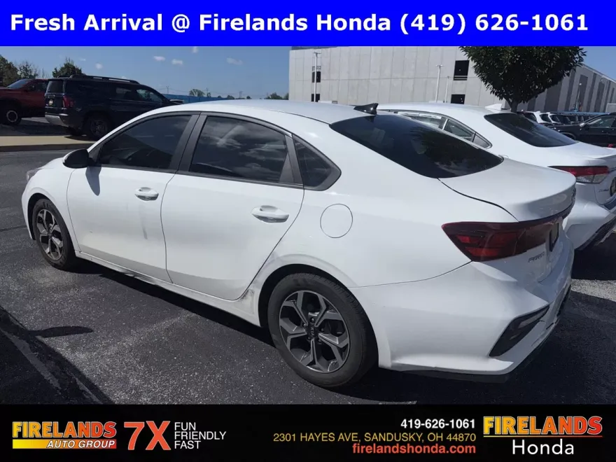 2020 Kia Forte LXS photo 1