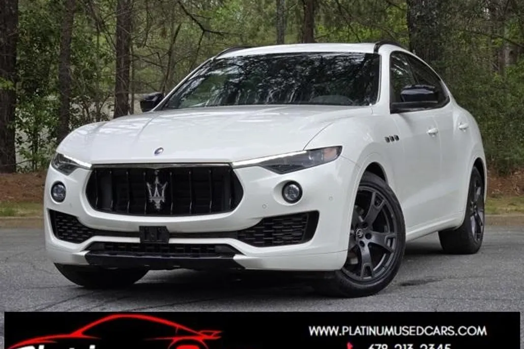 2019 Maserati Levante Base photo 1
