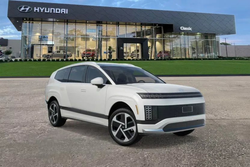 2026 Hyundai Ioniq photo 1