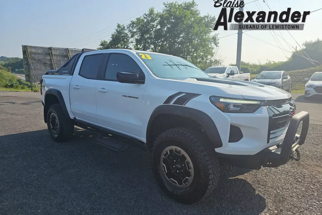2023 Chevrolet Colorado ZR2 photo 1