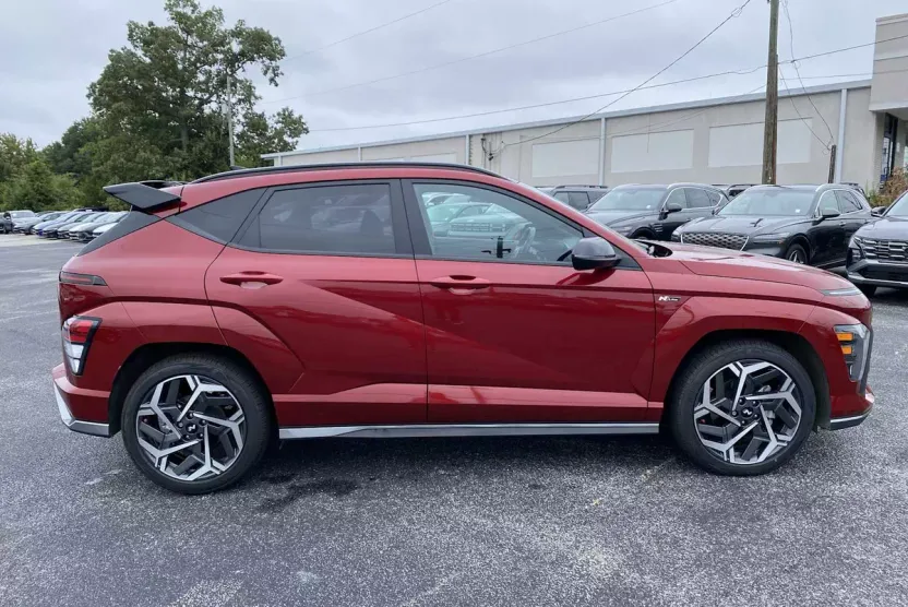 2024 Hyundai Kona N Line photo 1