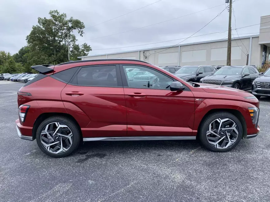 2024 Hyundai Kona N Line photo 1