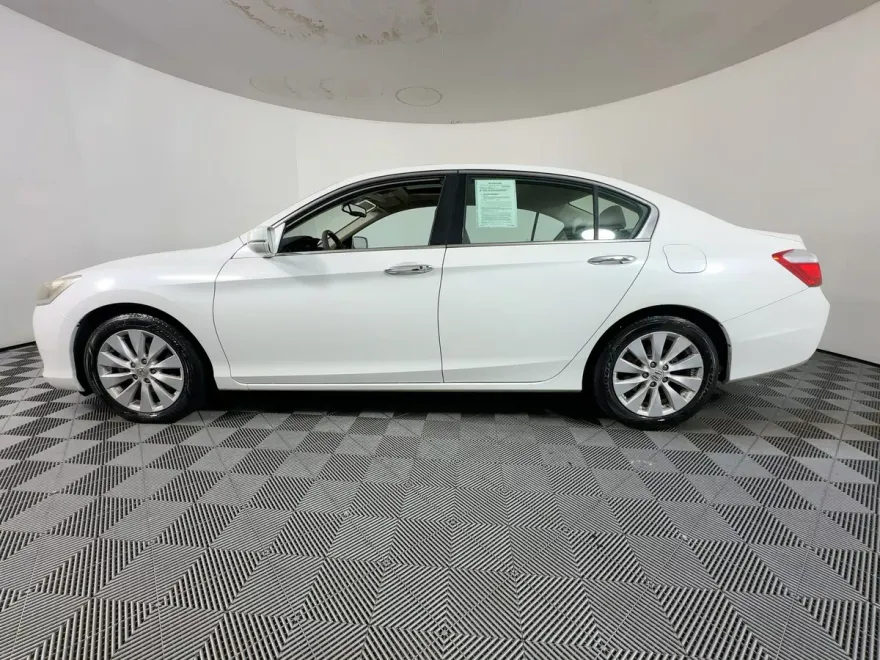 2015 Honda Accord EX-L V6 photo 1