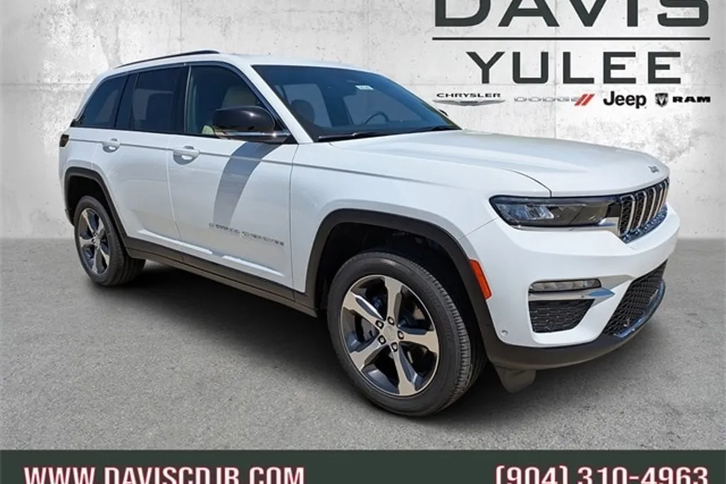 2025 Jeep Grand Cherokee Limited photo 1