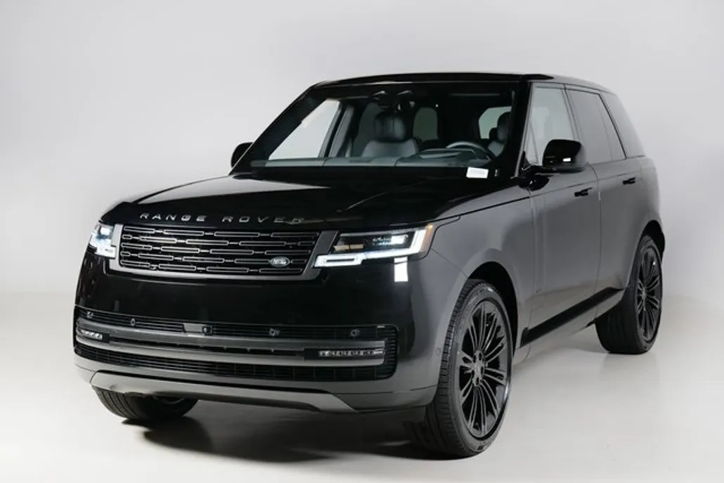 2025 Land Rover Range Rover SE photo 1