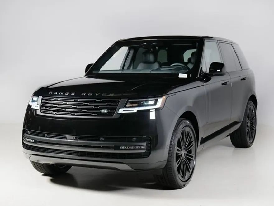 2025 Land Rover Range Rover SE photo 1