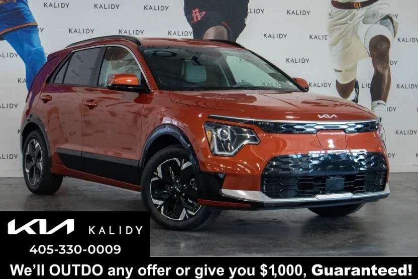 2023 Kia Niro photo 1