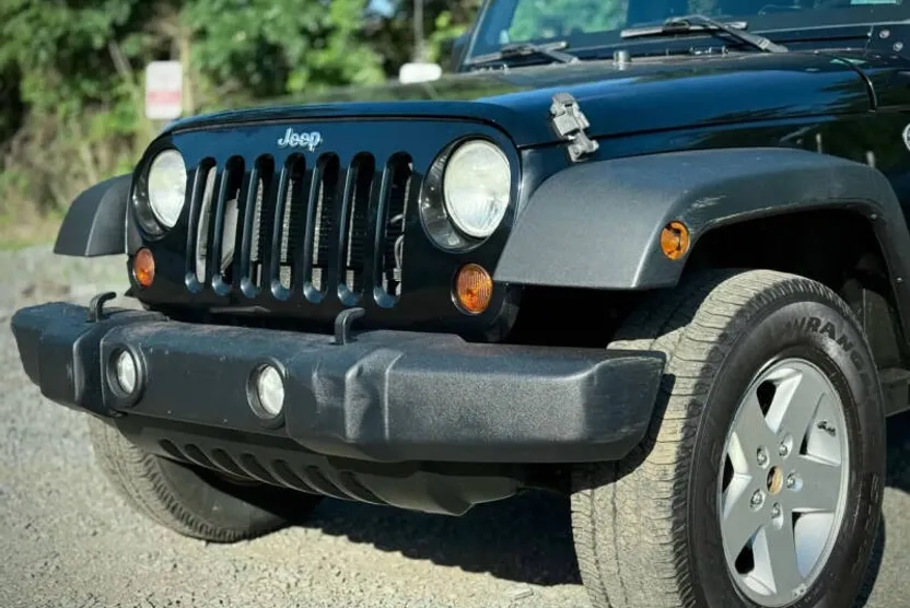 2012 Jeep Wrangler Unlimited Sport photo 1