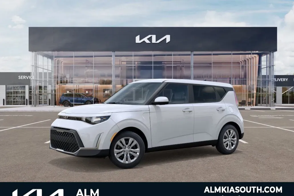 2025 Kia Soul LX photo 1