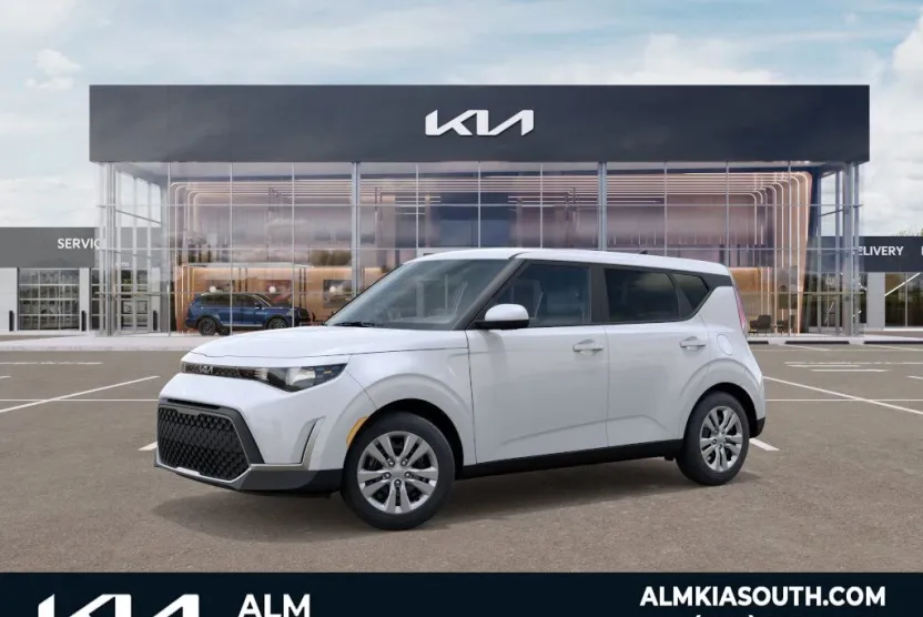 2025 Kia Soul LX photo 1