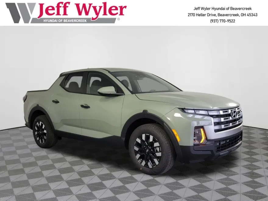 2025 Hyundai Santa Cruz SE photo 1
