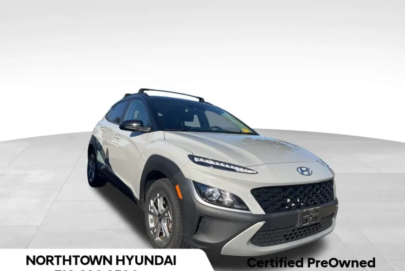 2023 Hyundai Kona SEL photo 1