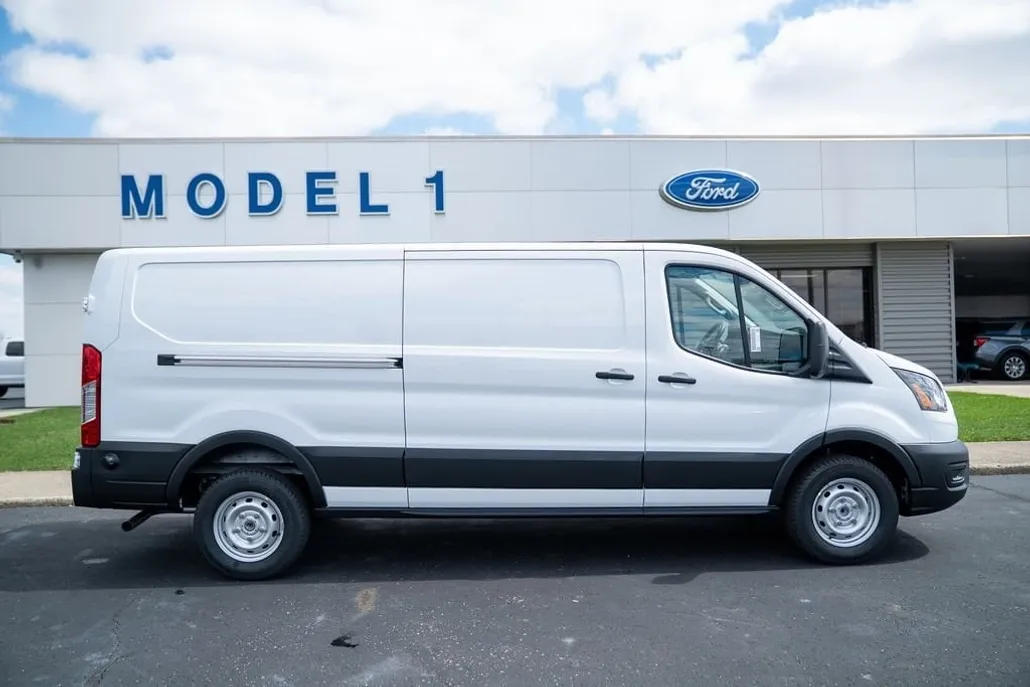 2025 Ford Transit photo 1