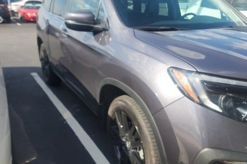 2022 Honda Pilot Special Edition photo 1