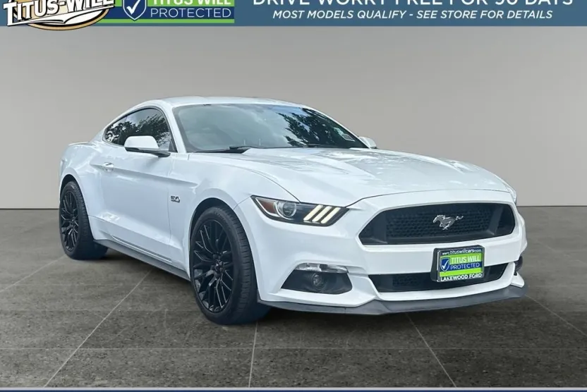 2016 Ford Mustang GT Premium photo 1