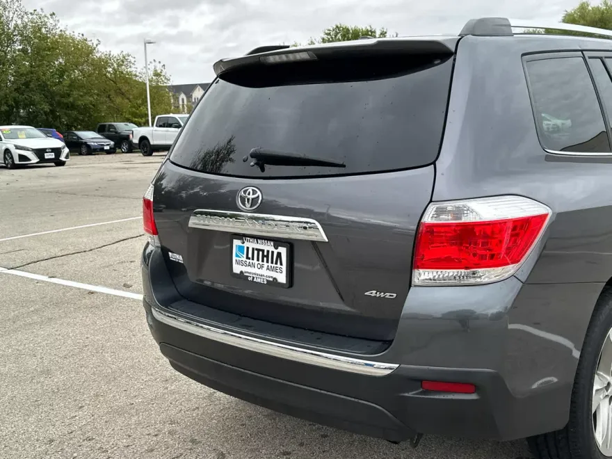 2012 Toyota Highlander Base Hybrid photo 1