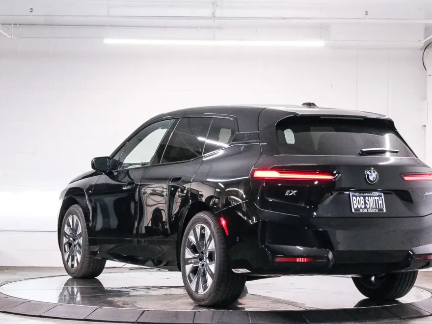 2026 Bmw iX photo 4