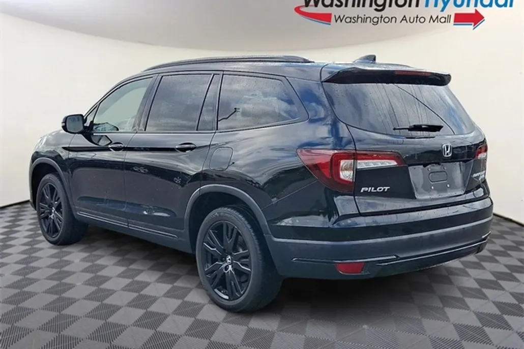 2022 Honda Pilot Black Edition photo 1