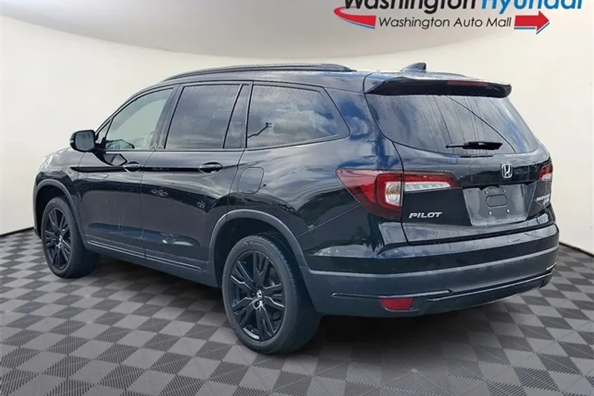 2022 Honda Pilot Black Edition photo 1