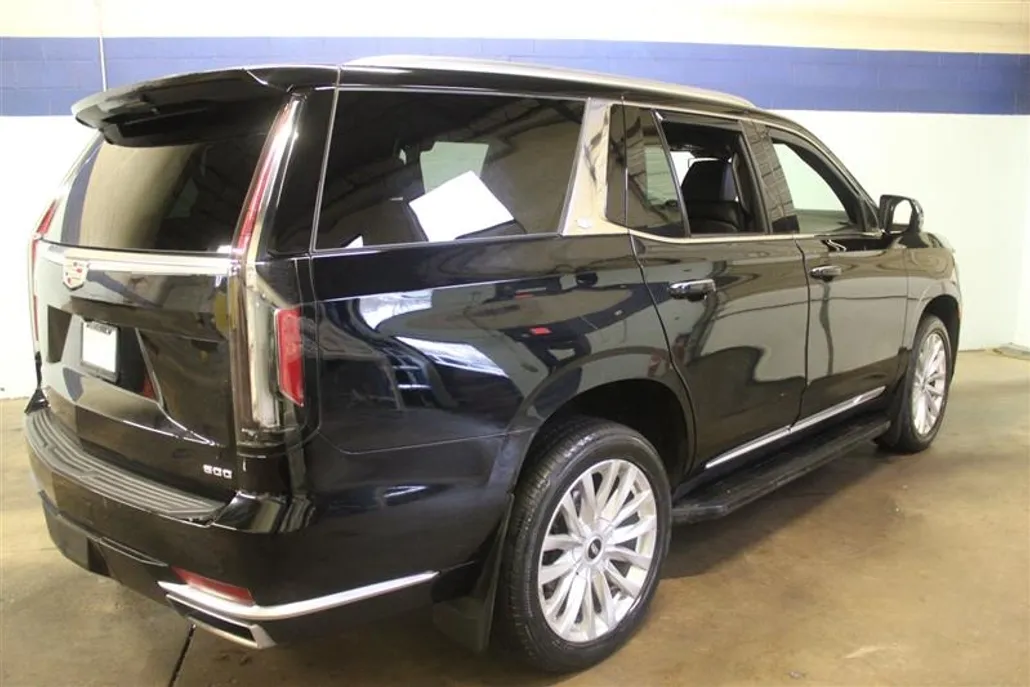 2021 Cadillac Escalade Luxury photo 1