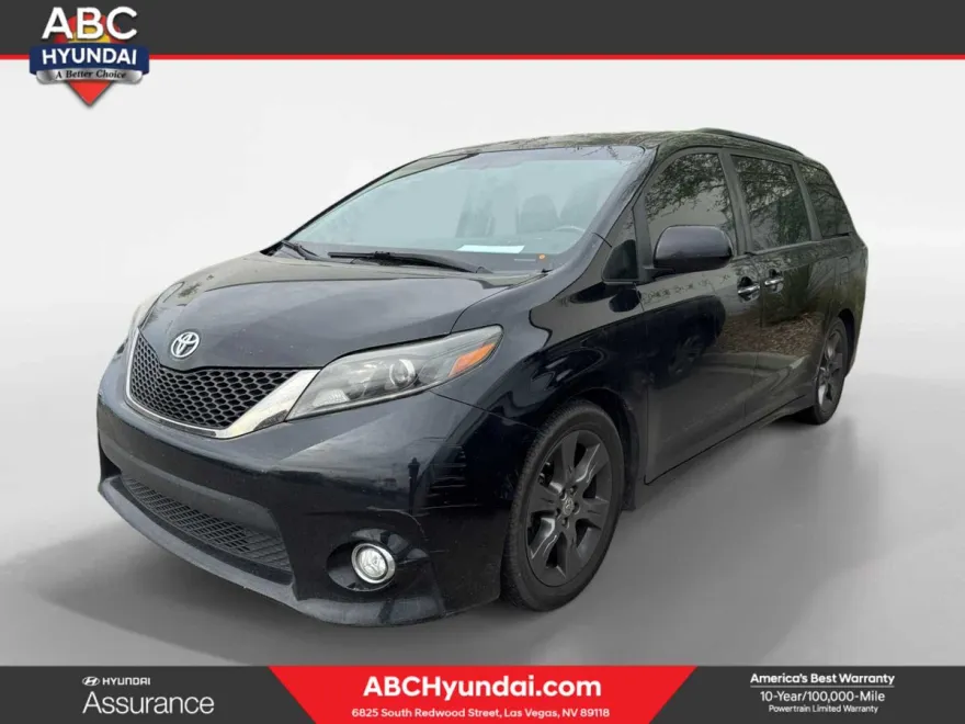 2016 Toyota Sienna Premium photo 1