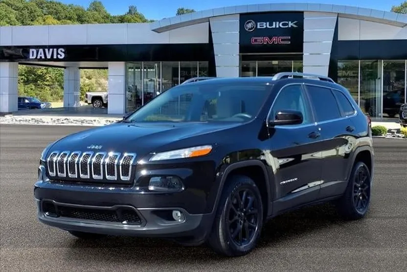 2018 Jeep Cherokee Latitude photo 1