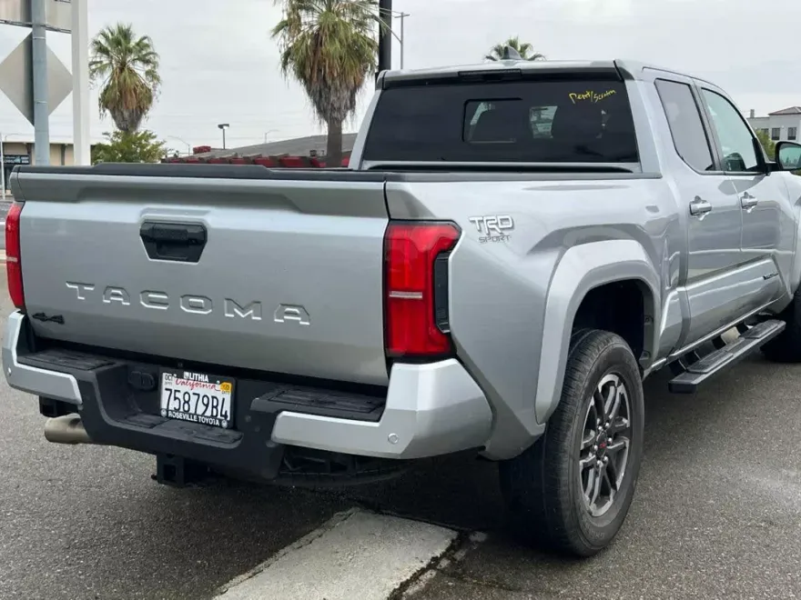 2024 Toyota Tacoma TRD Sport photo 1