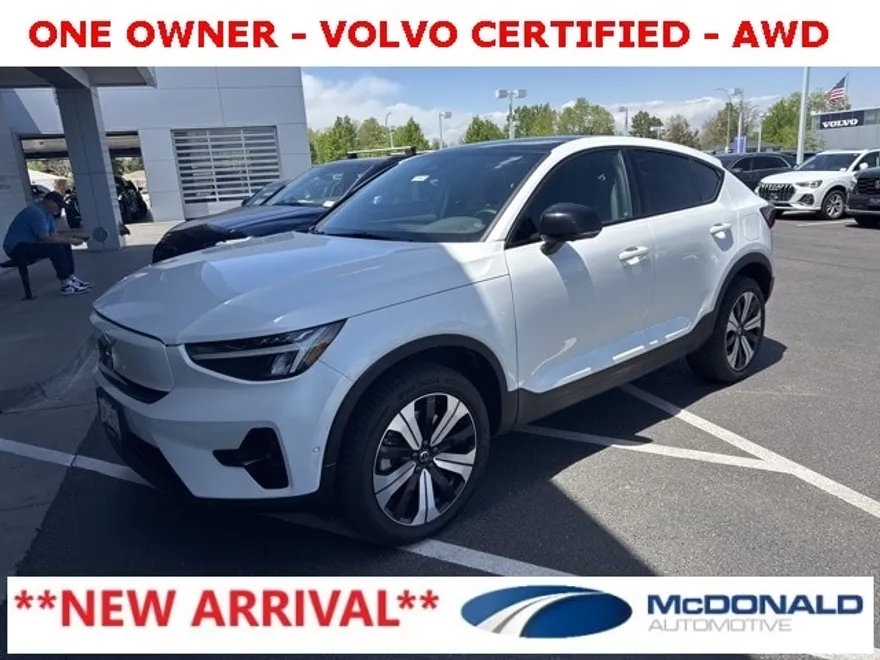 2023 Volvo C40 Recharge Plus photo 1