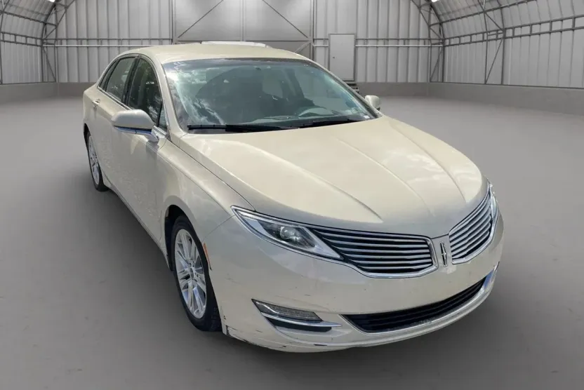 2014 Lincoln MKZ Hybrid photo 1