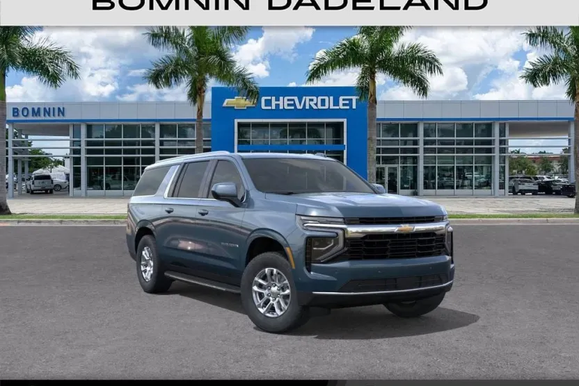2025 Chevrolet Suburban LS photo 1