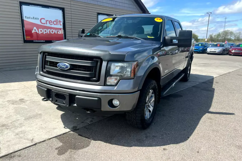 2013 Ford F-150 XLT photo 1