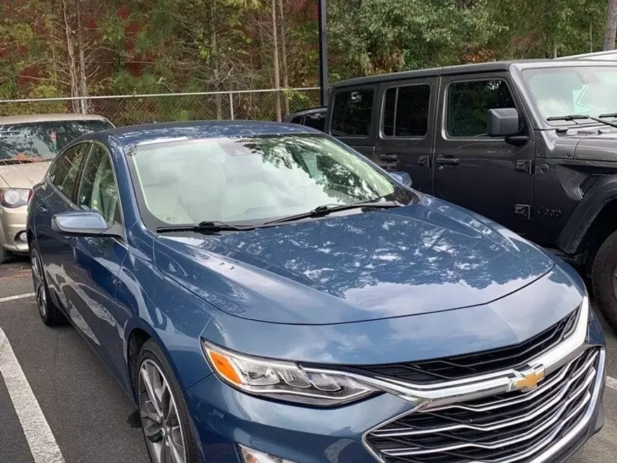 2024 Chevrolet Malibu Premier 2LT photo 1