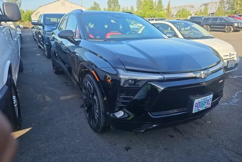 2024 Chevrolet Blazer EV RS photo 1