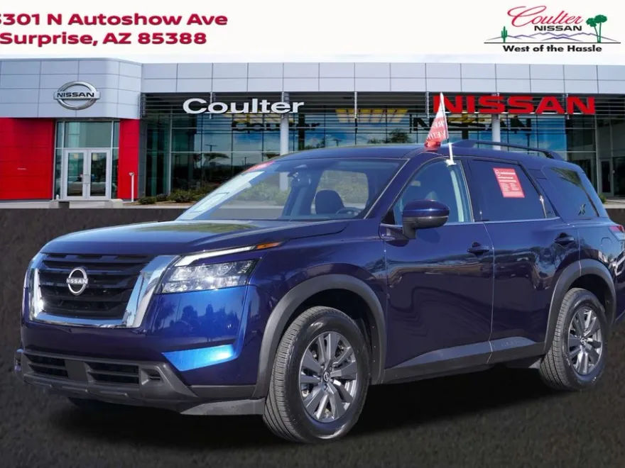 2024 Nissan Pathfinder SV photo 1