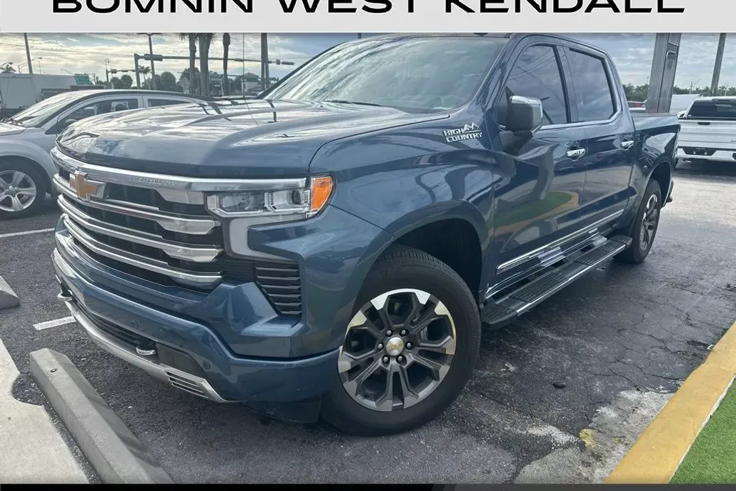 2024 Chevrolet Silverado 1500 High Country photo 1