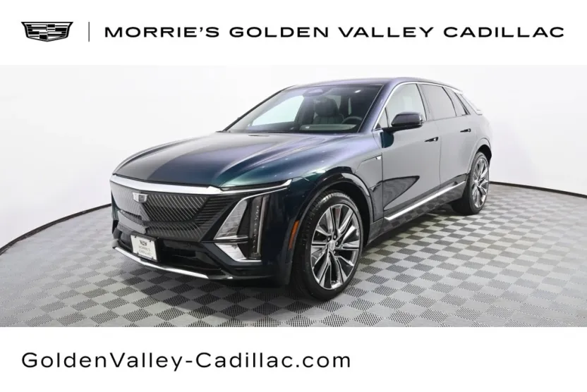 2025 Cadillac Lyriq Luxury photo 1