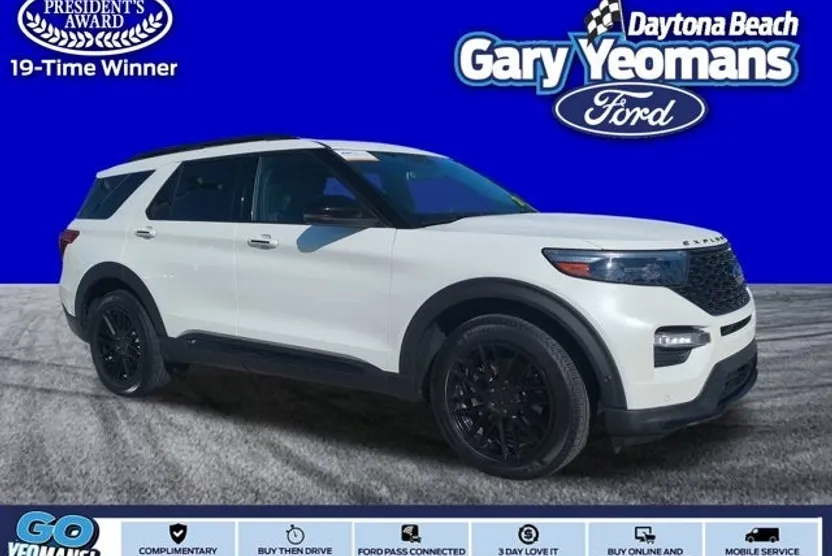 2020 Ford Explorer ST photo 1
